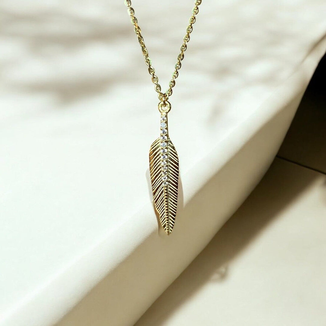 GOLDEN FEATHER NECKLACE