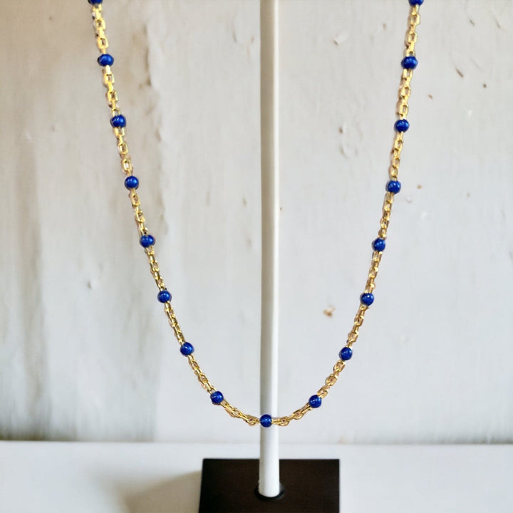 CLASSIC NAVY RESIN NECKLACE