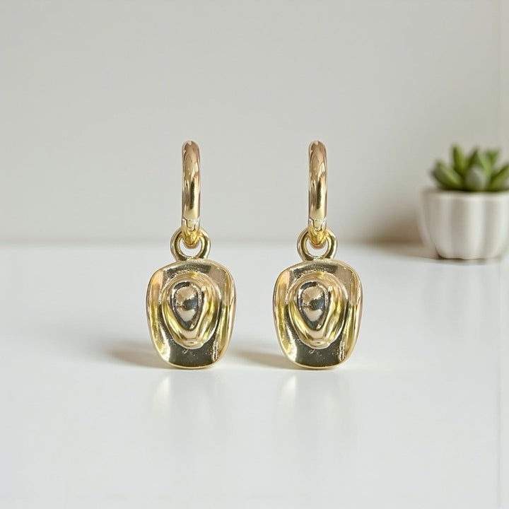 LUCA HAT HUGGIE EARRINGS