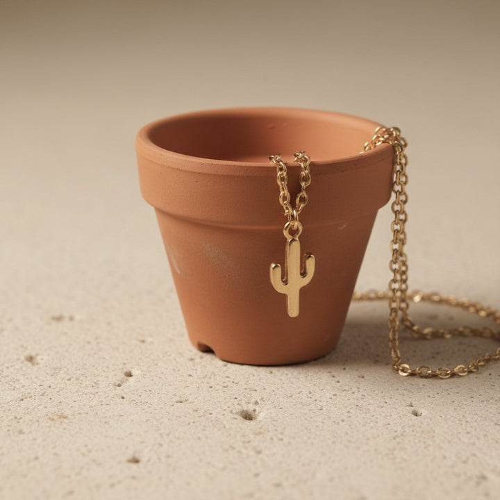 MINI CACTUS NECKLACE