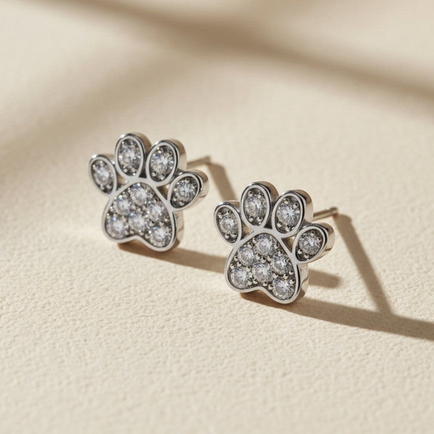 PAW STUDS