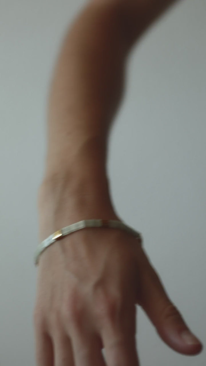 Capri Tila bracelet video